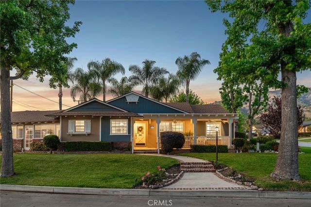 222 Wagonwheel, Glendora