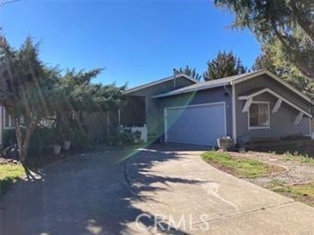 13383 Marina Vlg, Clearlake Oaks