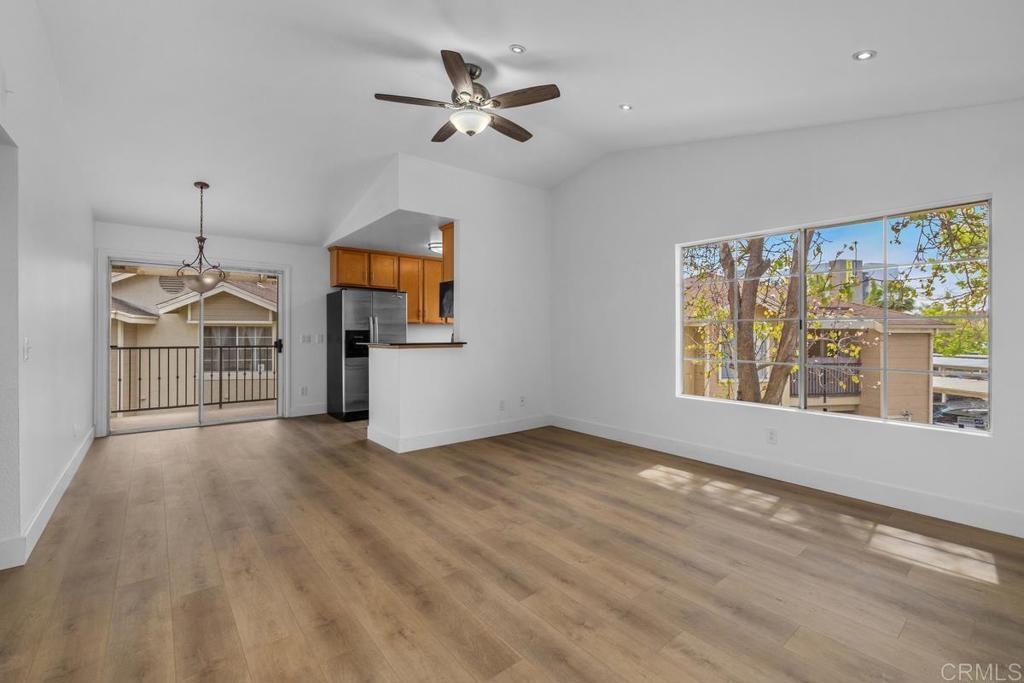 Photo of Listing #PTP2602896