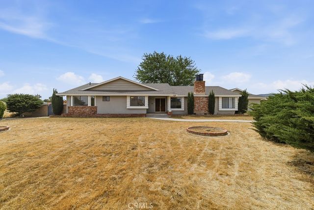 2350 W Avenue M8, Palmdale