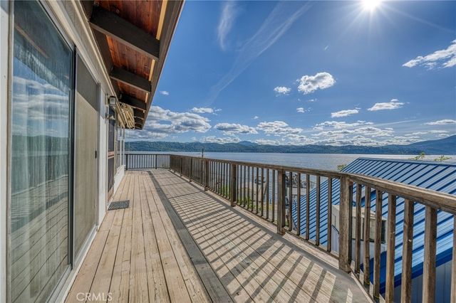 12805 Lakeshore Drive, Clearlake