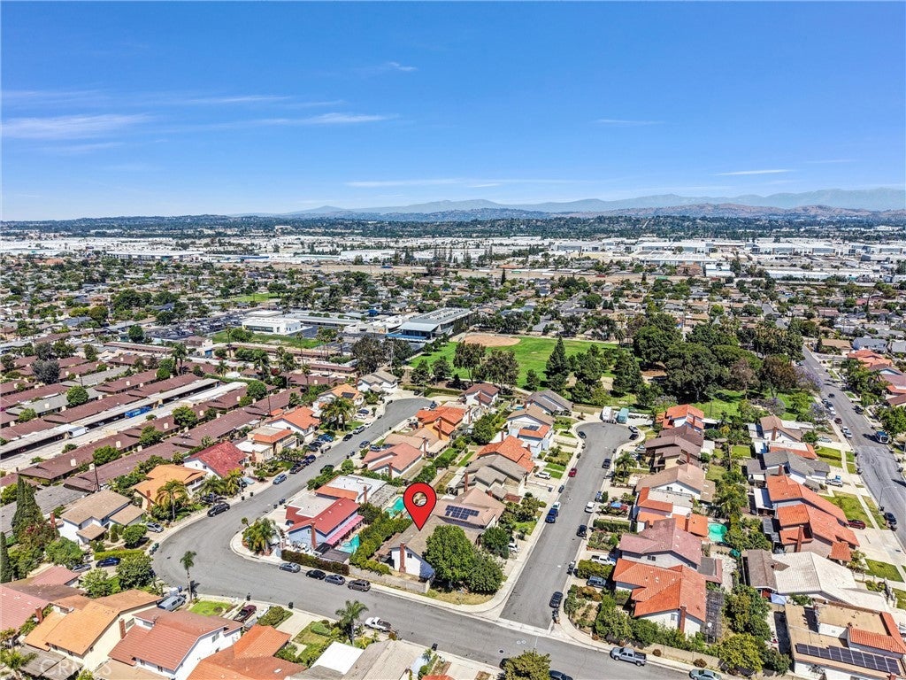 Photo of Listing #OC26082936