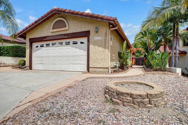 1350 Dos Hermanos Gln, Escondido