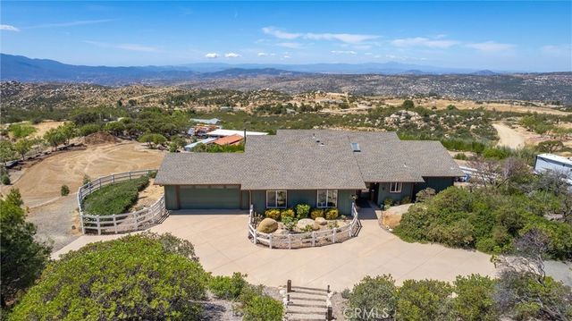 40230 Crazy Horse Canyon Road, Aguanga