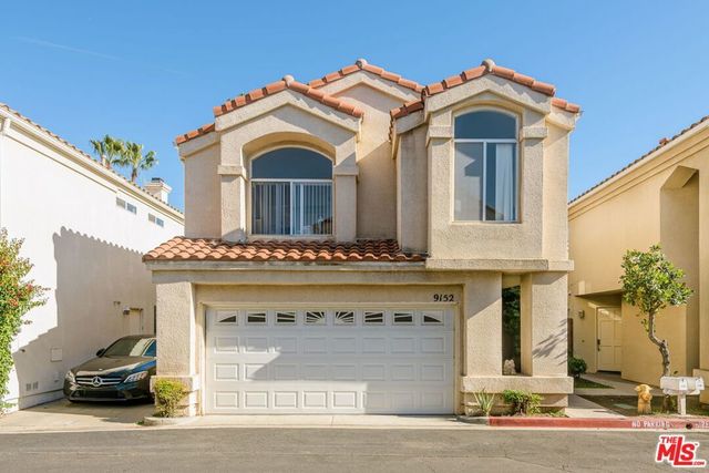 9152 Vincente Way, North Hills