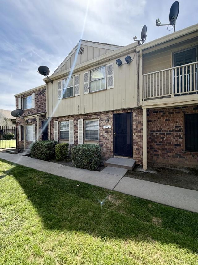 542 Salem Way, Stockton