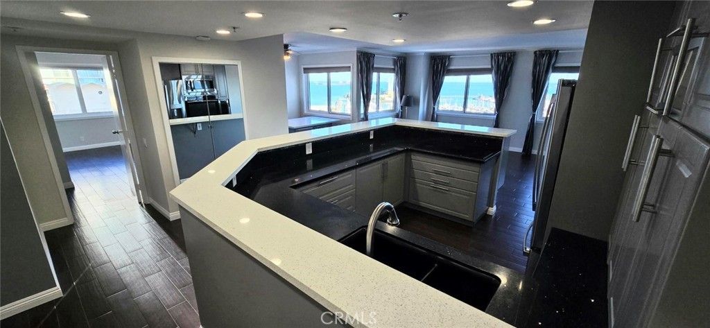 525 E Seaside Way # 1509, Long Beach