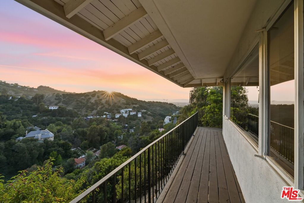 Photo of Listing #26753021