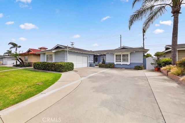 6082 Medford, Huntington Beach
