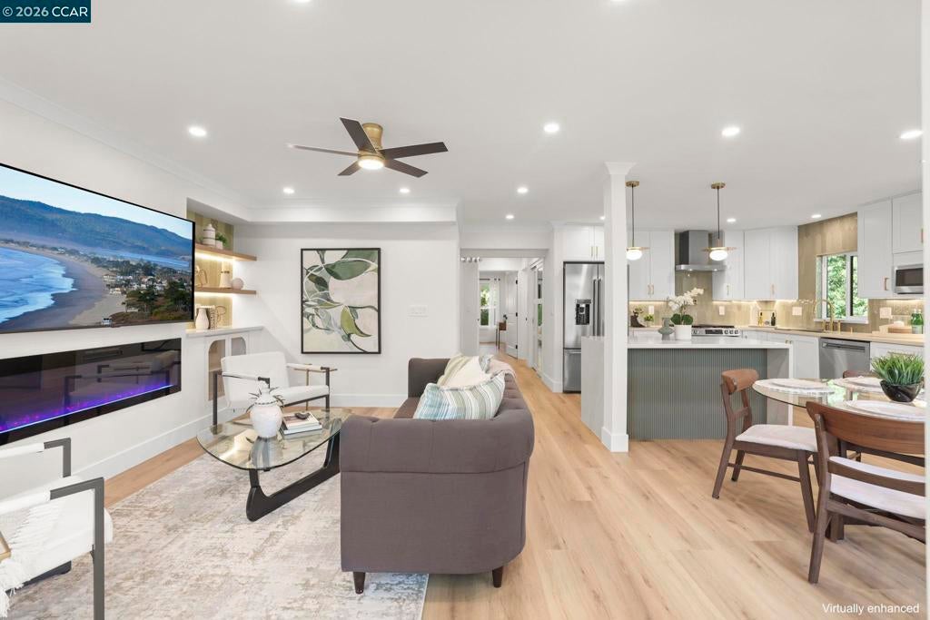 Photo of Listing #41131570