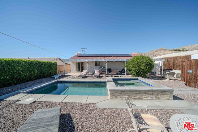 9524 Santa Cruz Road, Desert Hot Springs