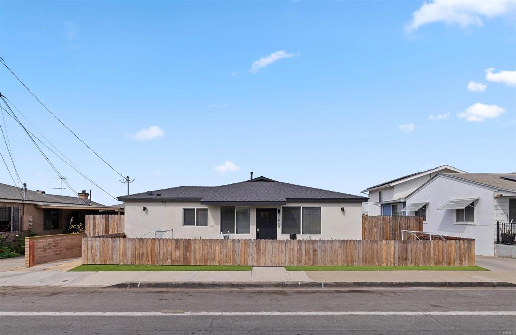 Photo of Listing #PTP2602930