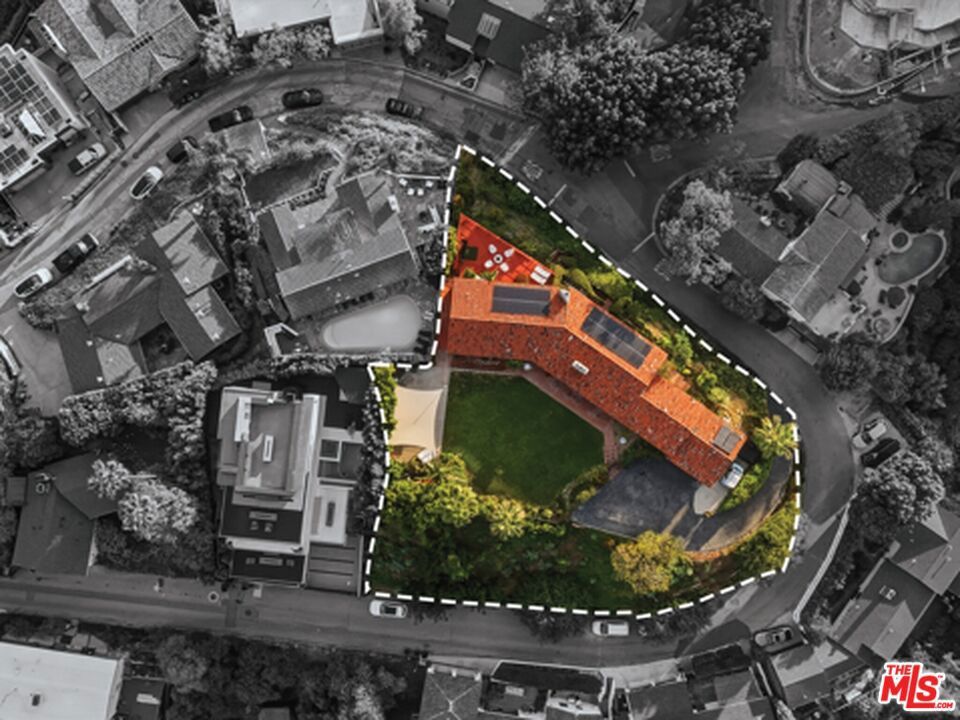 Photo of Listing #26739471