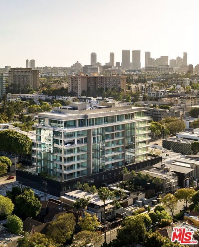 8899 Beverly Boulevard # 4g, Los Angeles