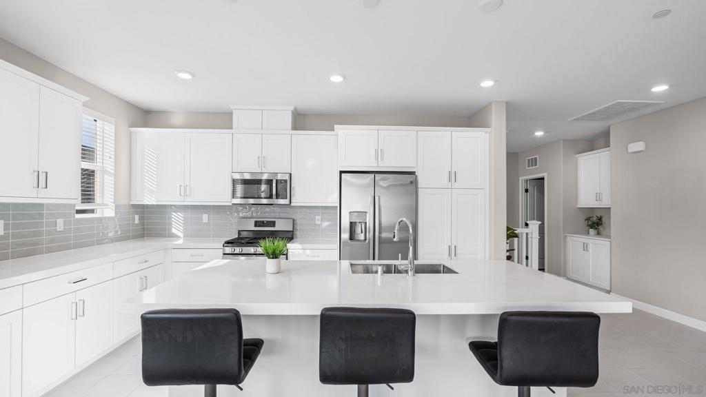 Photo of Listing #260009370SD