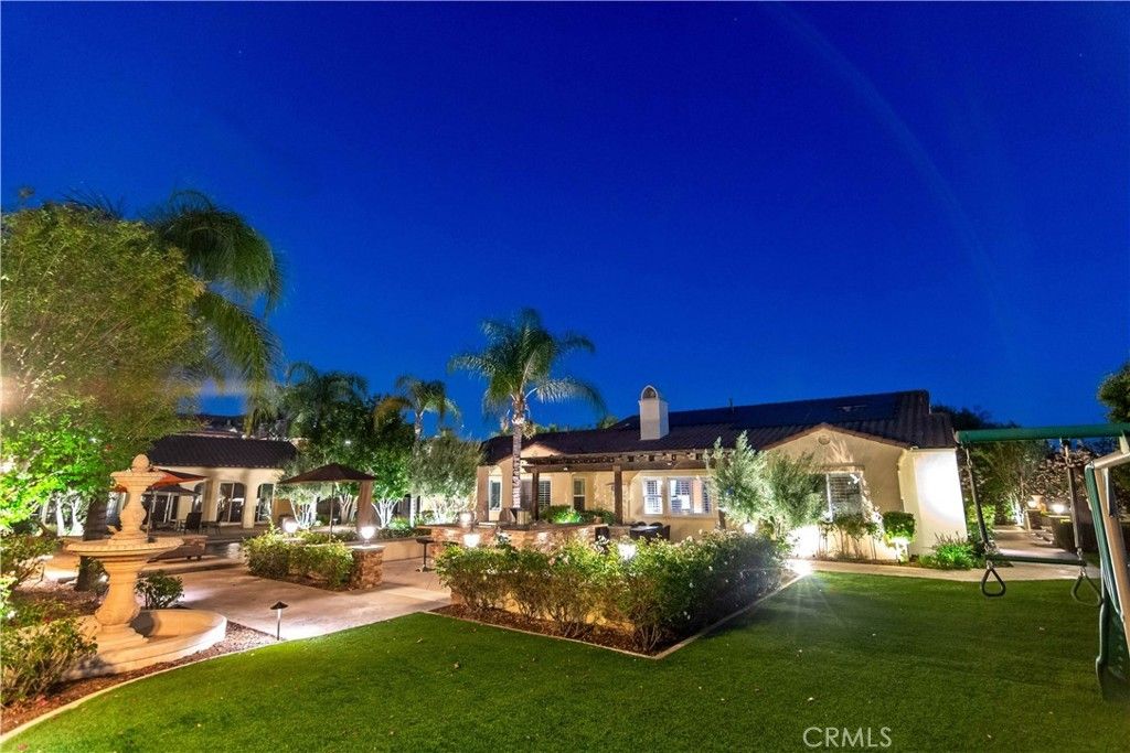 689 Crystal Mountain, Riverside