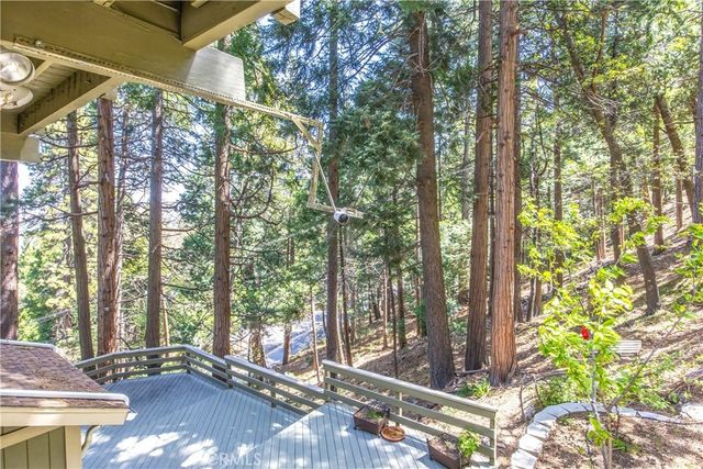 24098 Skyland, Crestline