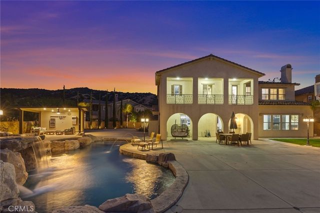 22260 Rosemary Canyon Court, Corona