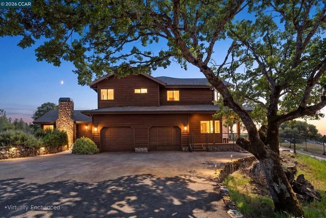 130 Mountain Oak Road, Oroville