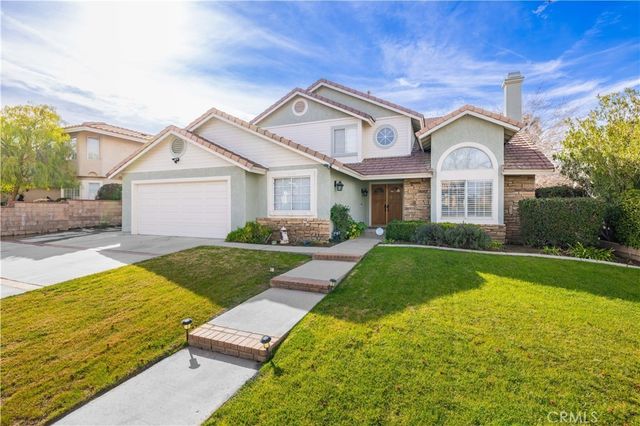 41539 Sandalwood Place, Lancaster