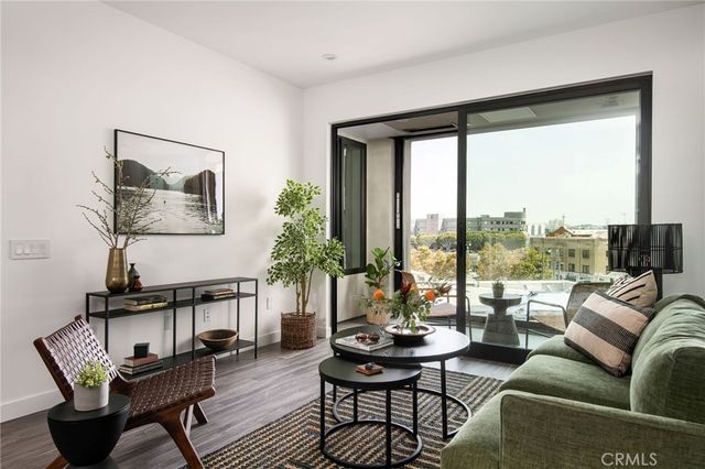 118 Astronaut Ellison S Onizuka Street # 206, Los Angeles