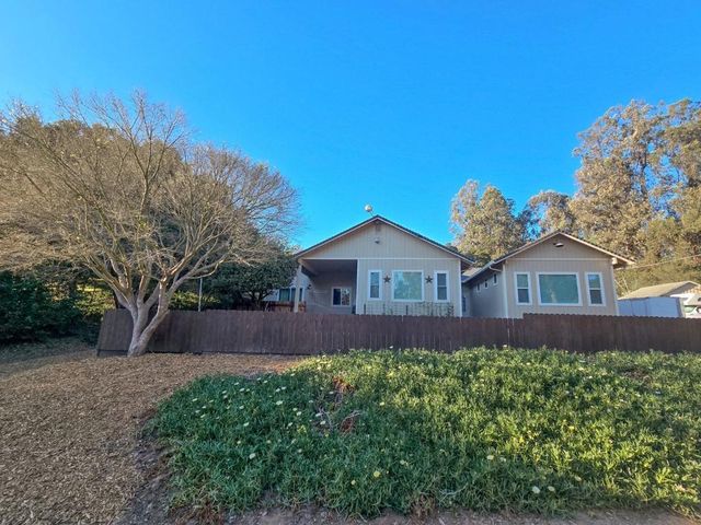 17329 Mcguffie Road, Salinas