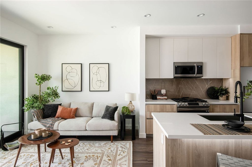 Photo of Listing #PF26085927