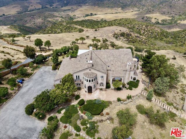 10827 Pacific View Drive, Malibu