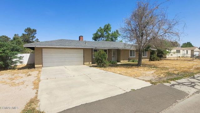 15707 Lanfair Avenue, Lancaster