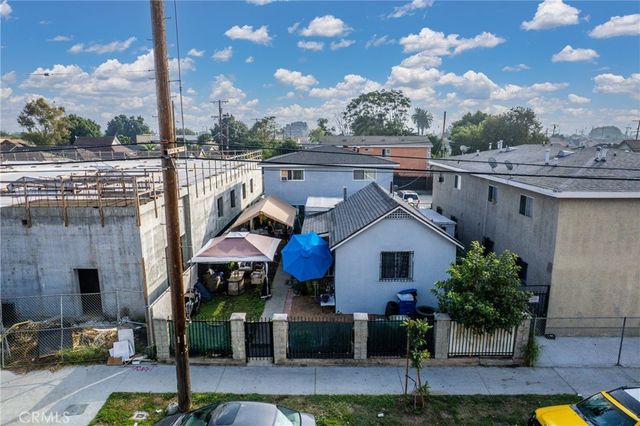 6118 S Main, Los Angeles