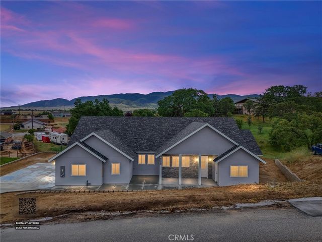 21116 Stage Dr, Tehachapi