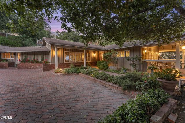 2210 Brambling Lane, Pasadena