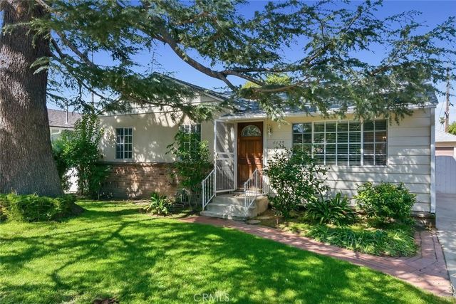 4425 Stern, Sherman Oaks