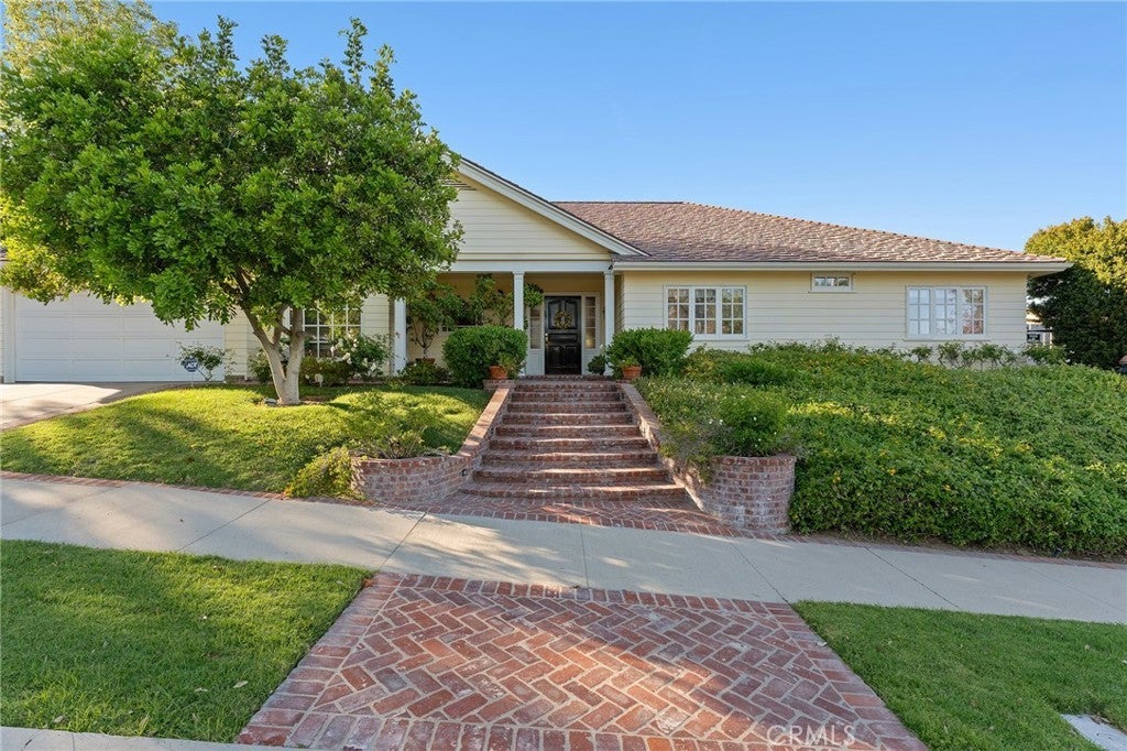 Photo of Listing #SR26086560