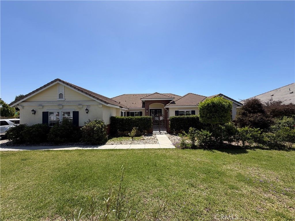 1331 W Maitland, Ontario