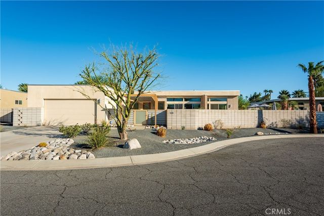 1126 Lucent Court, Palm Springs