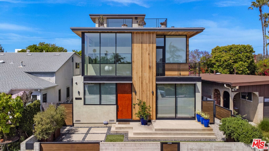 Photo of Listing #26778535