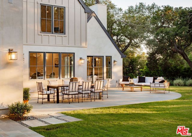 850 Rockbridge Road, Santa Barbara