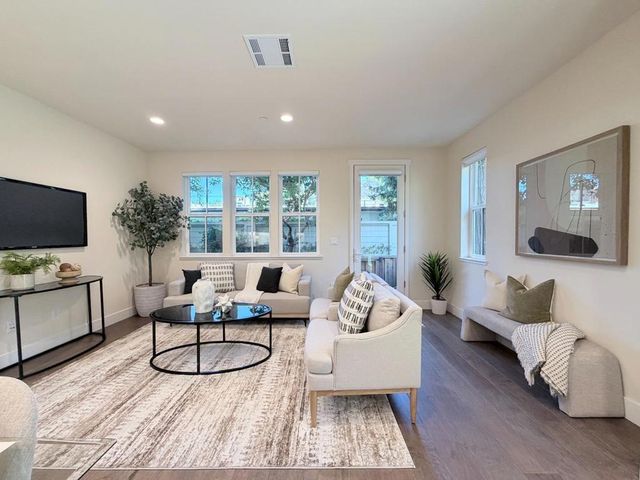 174 Tilton Avenue, San Mateo