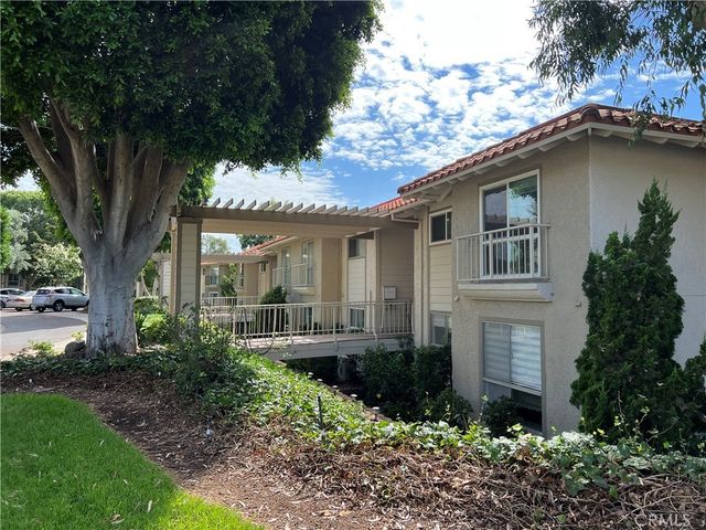 3273 San Amadeo # D, Laguna Woods