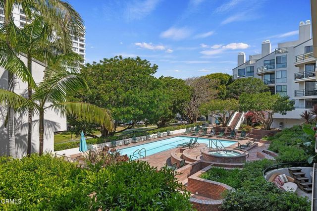 2920 Neilson Way # 304, Santa Monica
