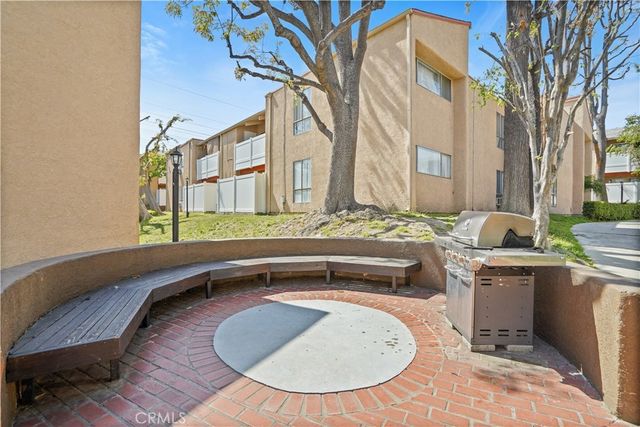 10331 Lindley # 150, Porter Ranch