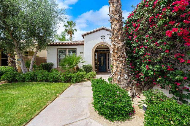 60477 Desert Shadows Drive, La Quinta