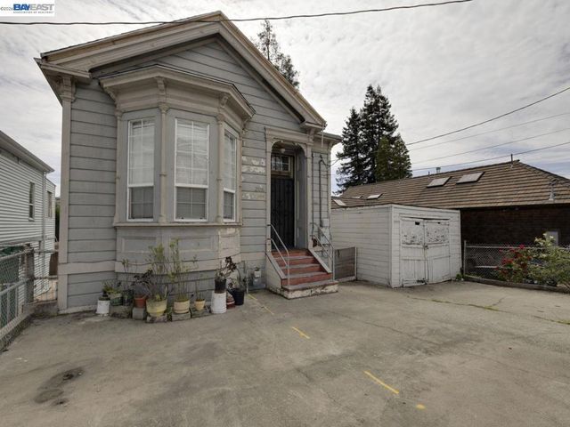 2226 13th Ave, Oakland