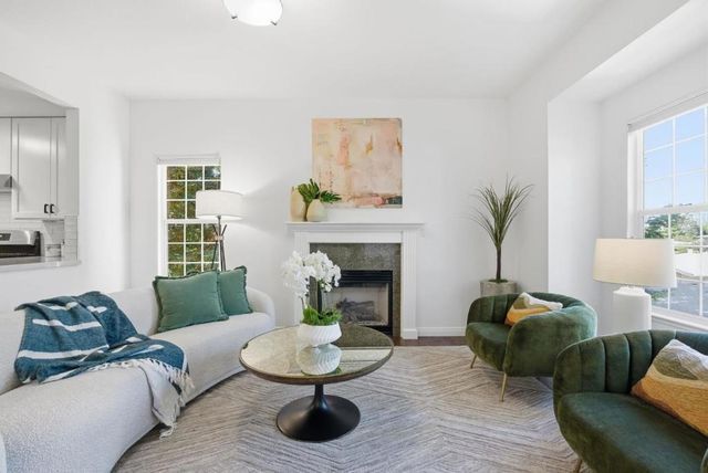 418 E Evelyn Avenue # 202, Sunnyvale