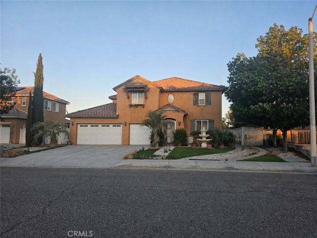 15541 Bow String, Victorville
