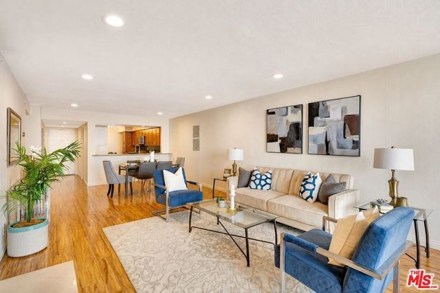 1900 Vine Street # 103, Los Angeles
