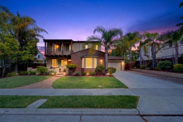 7532 Strath Place, Gilroy