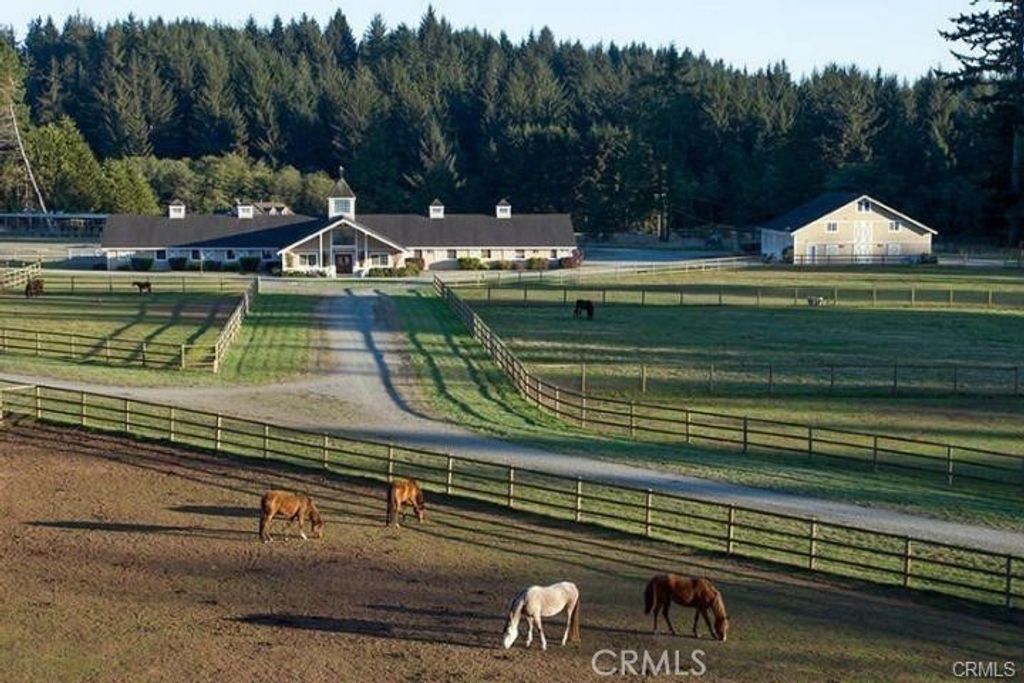 4415 Woods Lane, McKinleyville