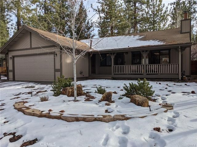 542 E Barker Boulevard, Big Bear City